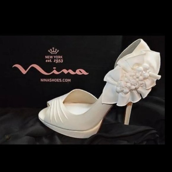 NEW Nina Women Neva Ivory Luster Satin Bead Button Crystal Dress High Heel Pumps - Picture 7 of 7